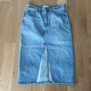 A&F midi high rise jeans skirt size 10